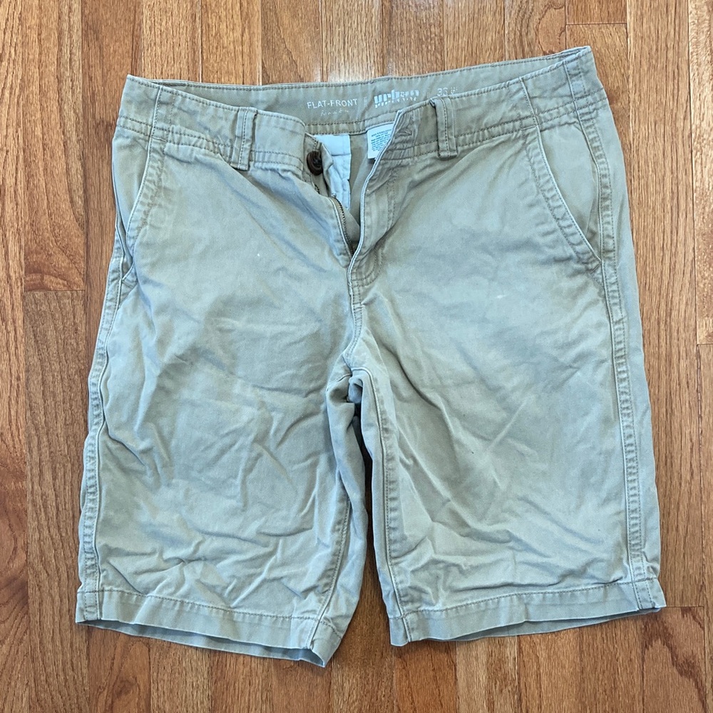 Urban Outfitters Tan Flat Front Shorts Casual Style